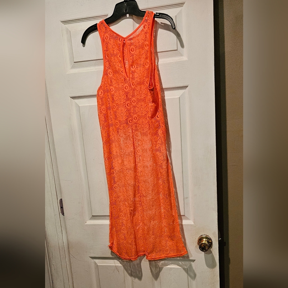 CHARLOTTE RUSSE TOP - Picture 2 of 2